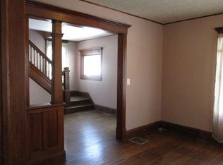 715 Pine St, Kewanee, IL 61443