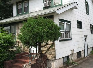 35 Shepard Ave, Teaneck, NJ 07666