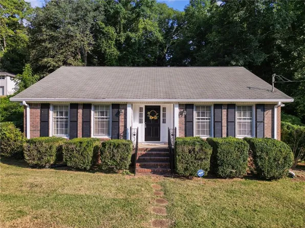 8695 Knox Bridge Hwy, Canton, GA 30114