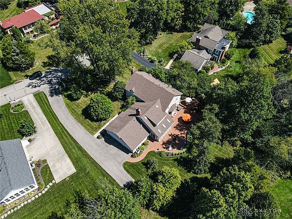 3rd image of 1966 Woodson Ct