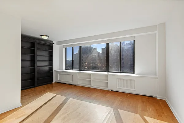 Sold by Corcoran | media 3