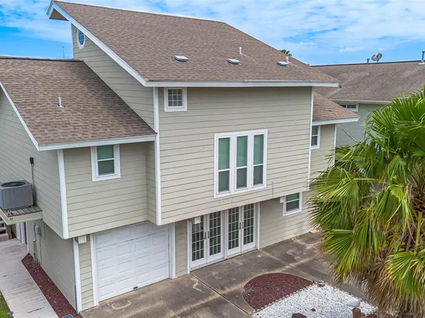 1016 Redfish St, Bayou Vista, TX 77563