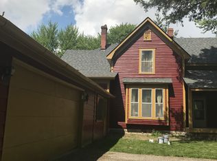 231 W Walnut St, Sharpsville, IN