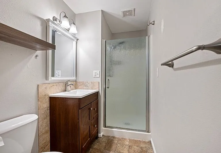 2577 Elysium Ave — Photo 24
