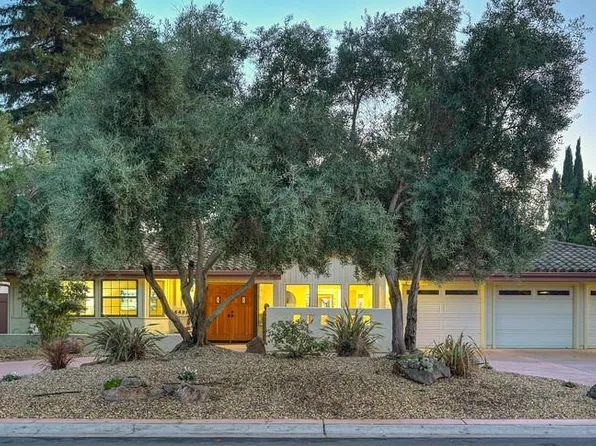 44321 S El Macero Dr, El Macero, CA 95618