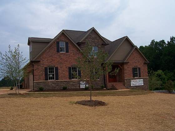 2nd image of 6176 Olde Fields Way