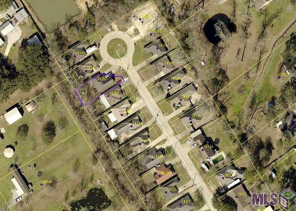 2nd image of 18159 Wood Haven Dr