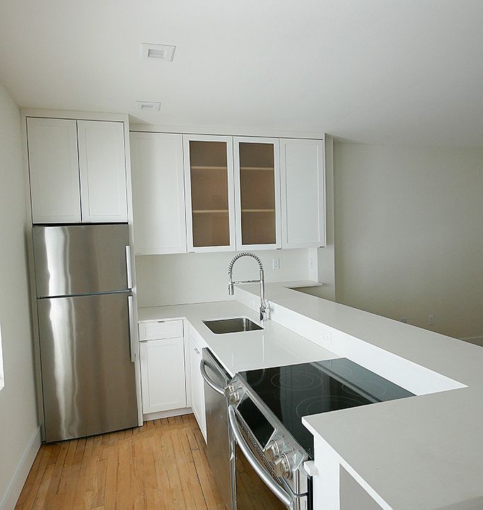 1st image of 643 Jefferson Ave #254939