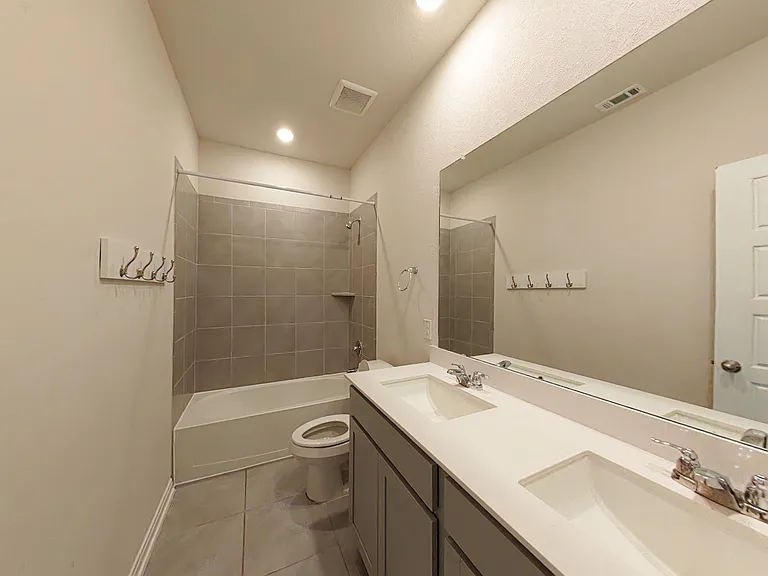 3205 Junction Bay — Photo 24