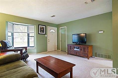 2nd image of 2426 W 11th St