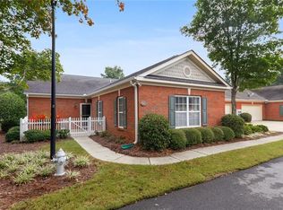 533 Sawnee Corners Dr, Cumming, GA 30040