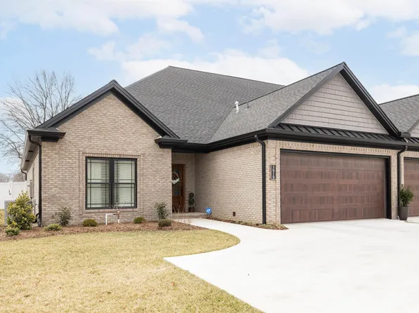 3910 Pines Rd, Paducah, KY 42001