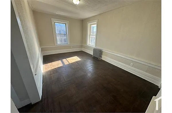 Building Photo - 333 Park Ave #45
