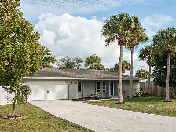 2nd image of 2310 Palmetto St