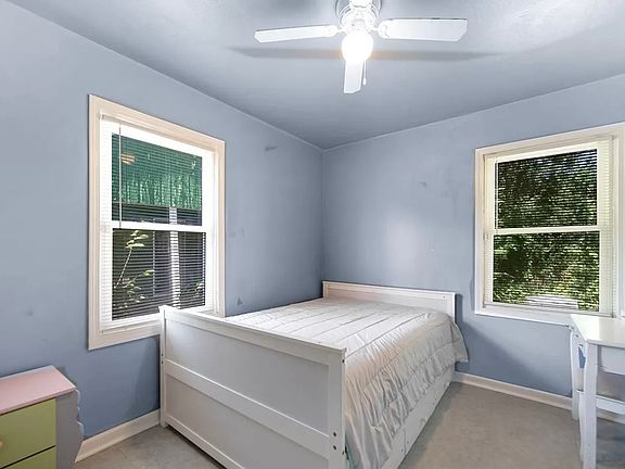 3rd image of 3906 E 13th Ave