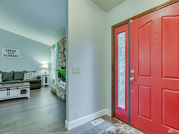 3rd image of 15008 NE 25th Ct