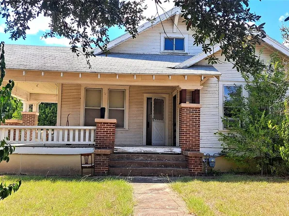 507 Sloan St, Taylor, TX 76574