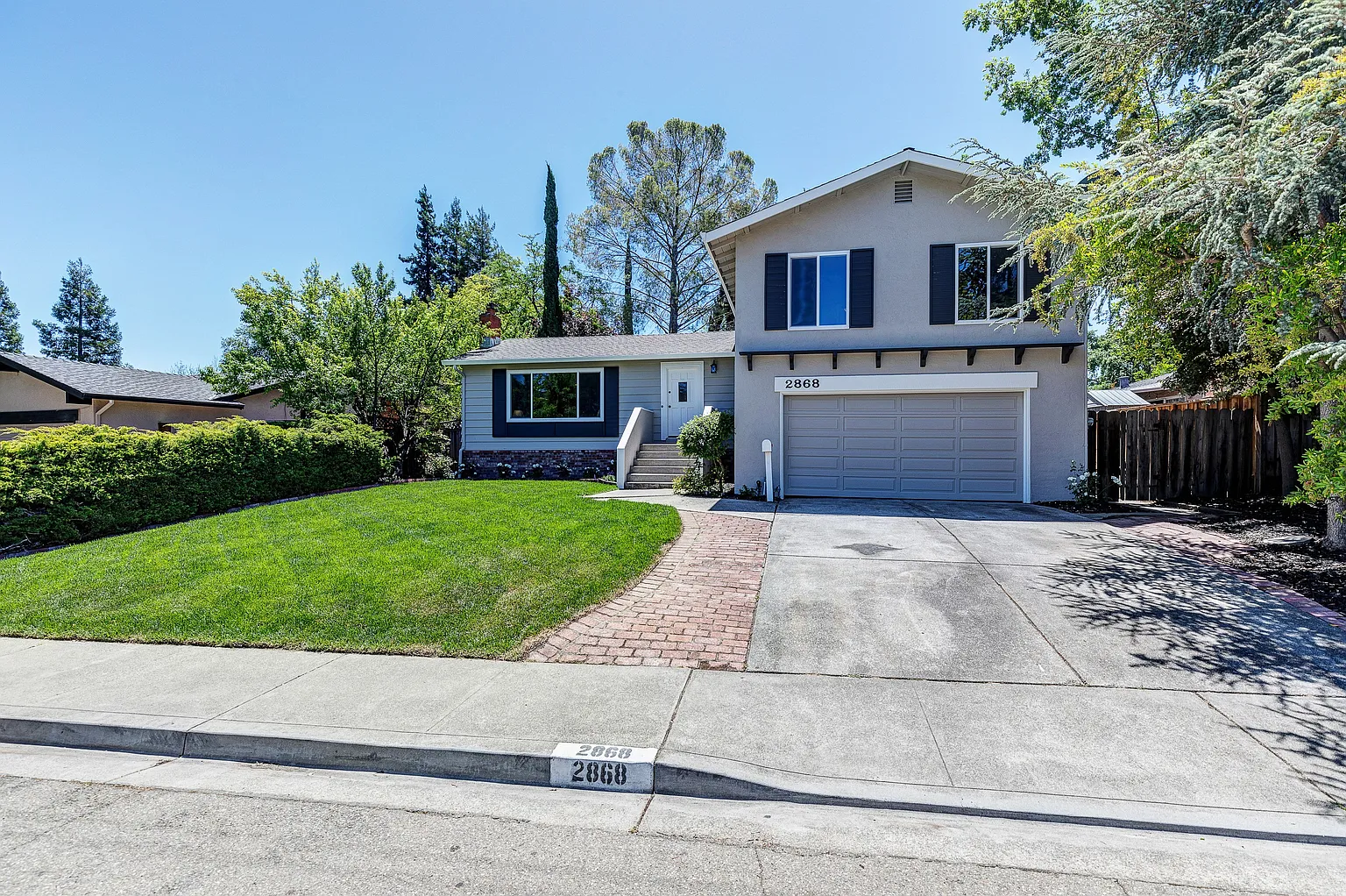 2868 Milo Way photo 1