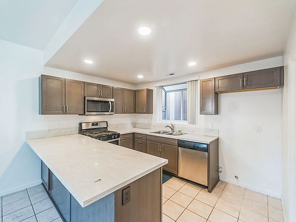2nd image of 1310 Palomar Pl