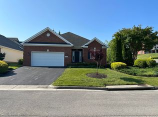 2001 River Ridge Ct, Salem, VA 24153