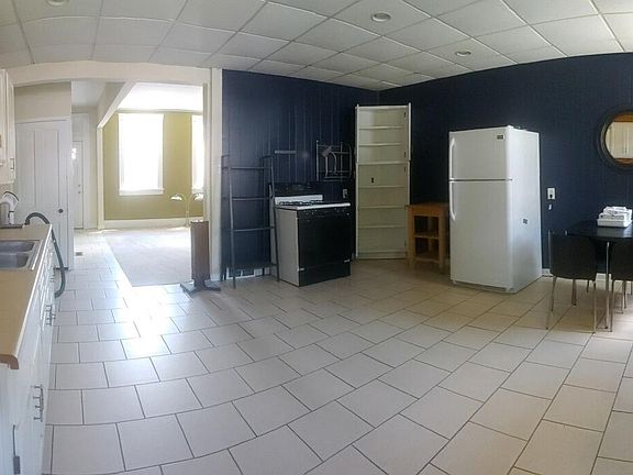 Spacious Kitchen
