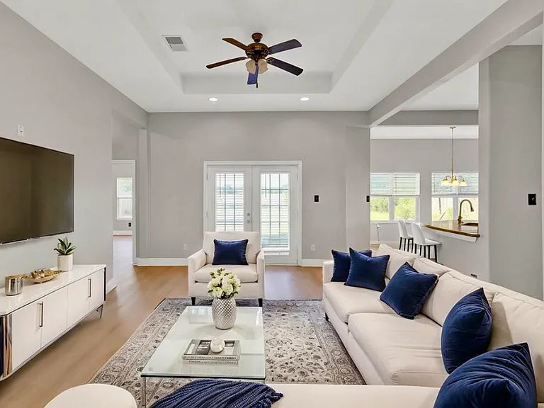 5395 Kyla Cir — Photo 1