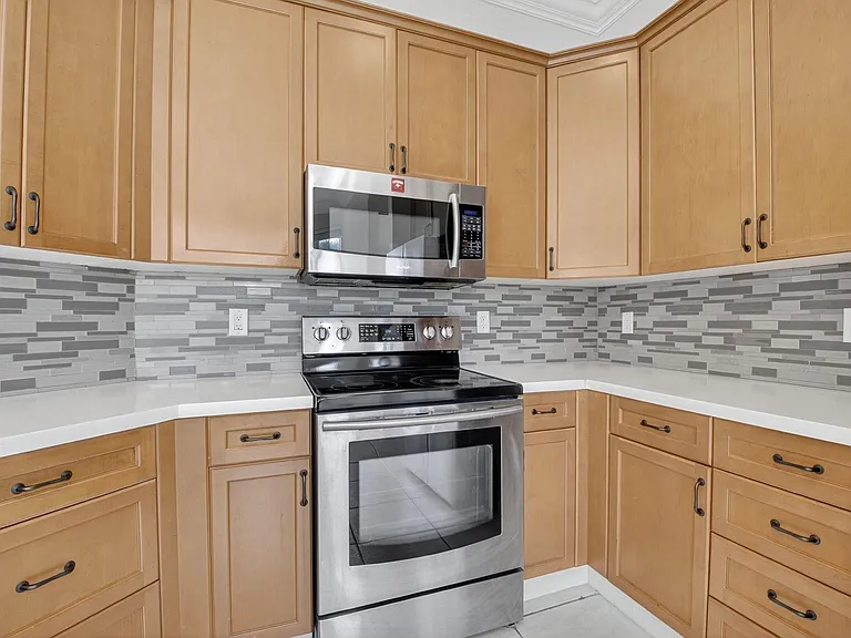 22194 Braddock Pl — Photo 20