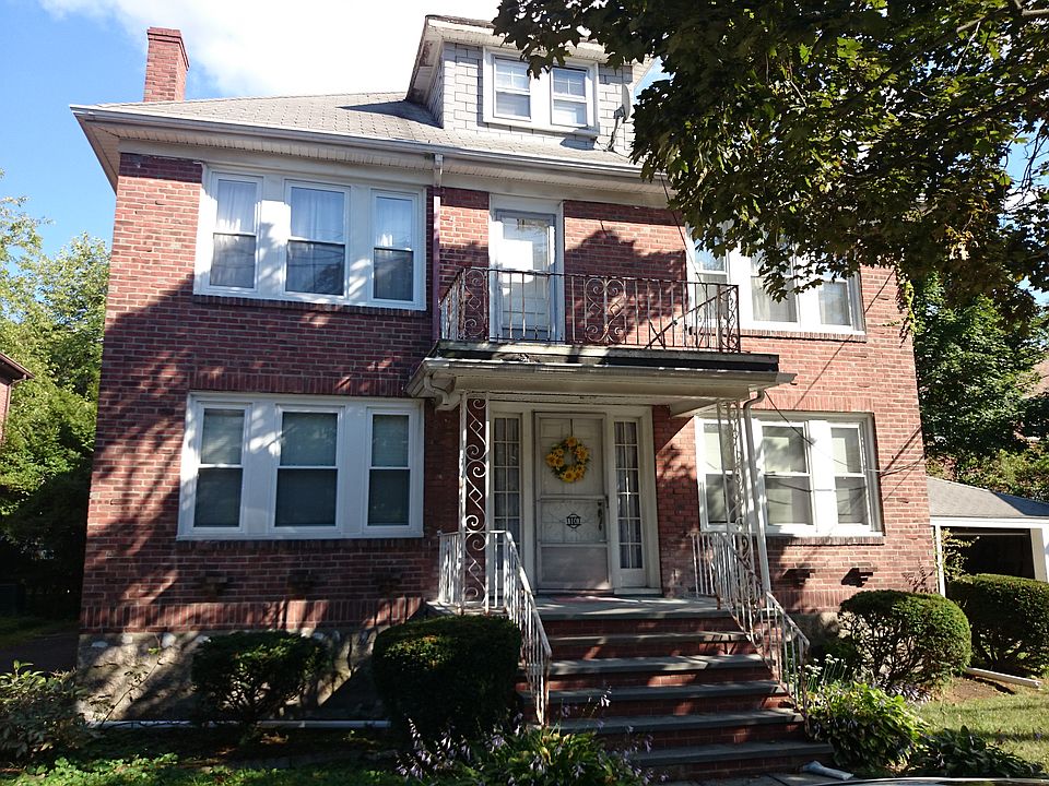 2nd image of 10 Portina Rd