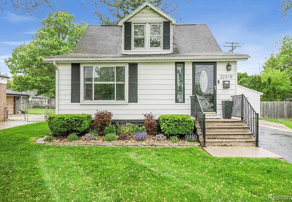 1st image of 22319 Violet St