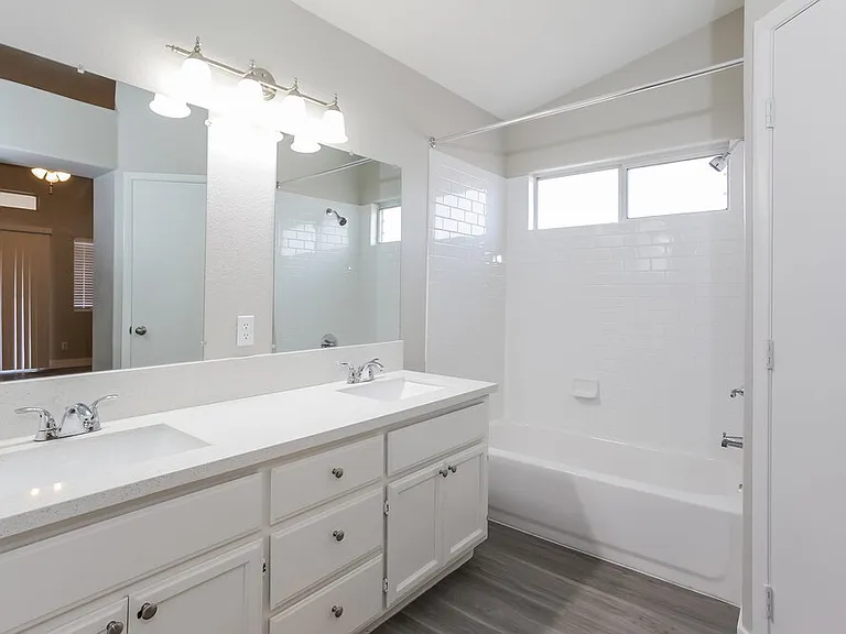 6716 Snake River Ave — Photo 10
