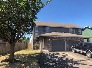 657 Cloverleaf Loop, Springfield, OR 97477