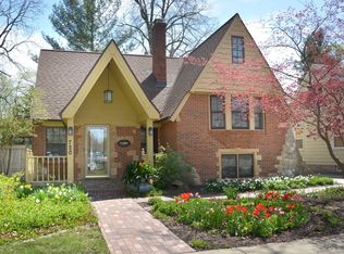 720 S New St, Champaign, IL