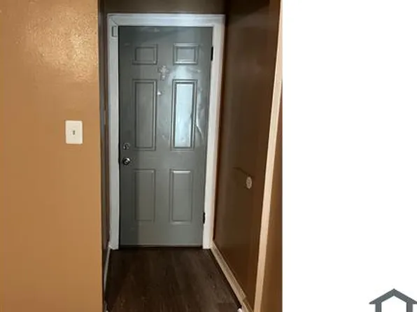 403 E Flora St, Stockton, CA 95202