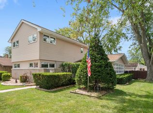 838 Barnsdale Rd, La Grange Park, IL 60526