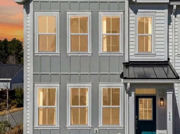 600 Southview Ln, Summerville, SC 29486