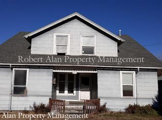 1011 SE Court Pl APT 3, Pendleton, OR 97801