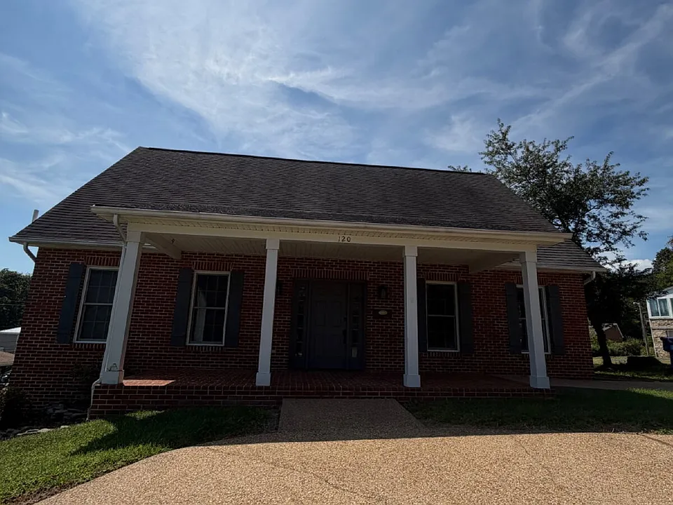 120 Sherwood Ave