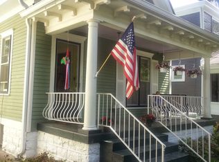 1930 Deer Park Ave, Louisville, KY 40205