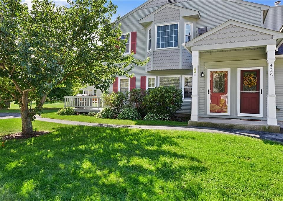 1st image of 42 Knoll Pl #A