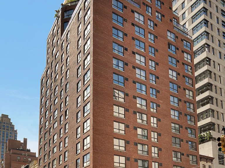 300 E 51st St #18B — Photo 15