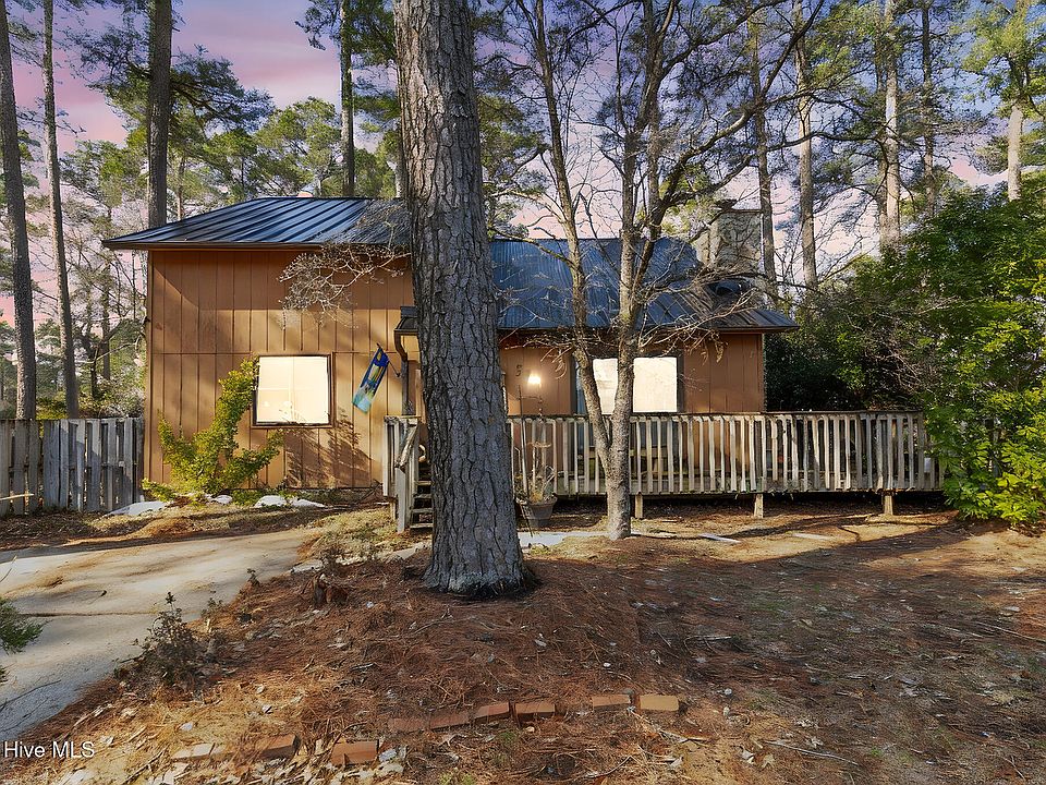 1st image of 516 Tradewinds Drive