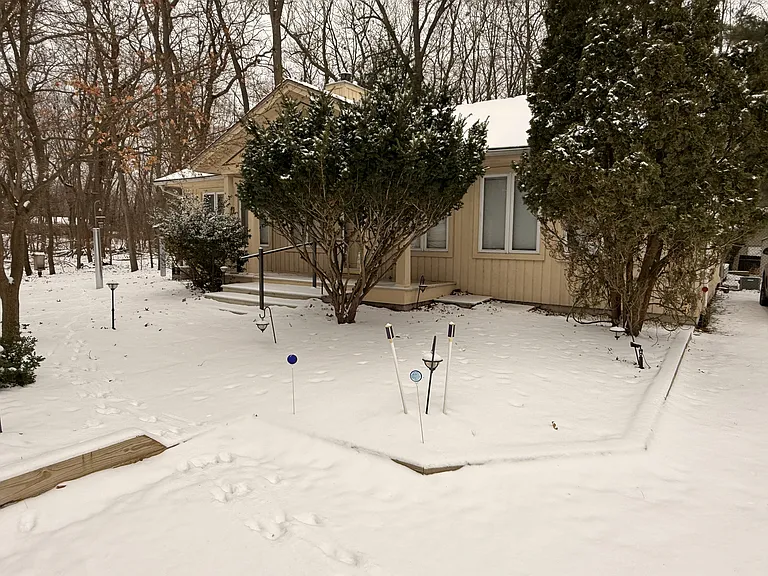 406 Oakland Dr — Photo 13