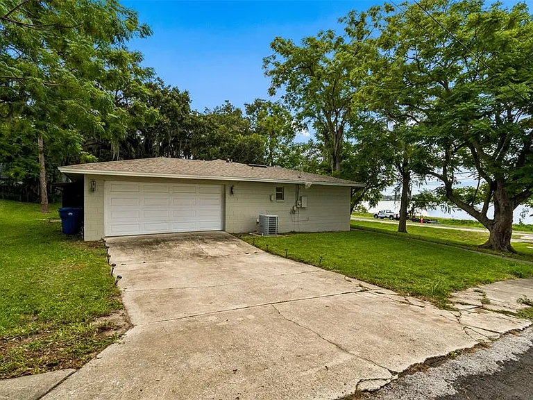 400 E Silver Star Rd — Photo 51