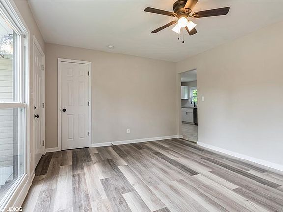 3rd image of 2701 N 61st Ter