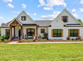 4177 Bachelor Creek Rd, Asheboro, NC 27205