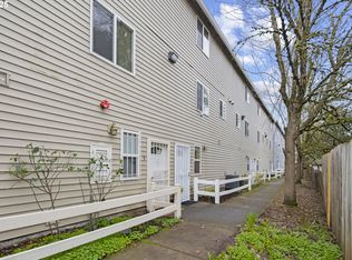 2535 SE 141st Ave #2, Portland, OR 97236