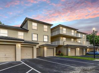 2020 Greenview Shores Blvd APT 108, Wellington, FL 33414