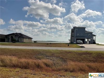 2 Blue Heron Dr N, Pt Lavaca, TX, 77979