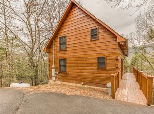 3650 Persimmon Ridge Way, Sevierville, TN 37876