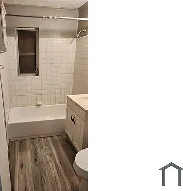 2153 W 16th St — Photo 6